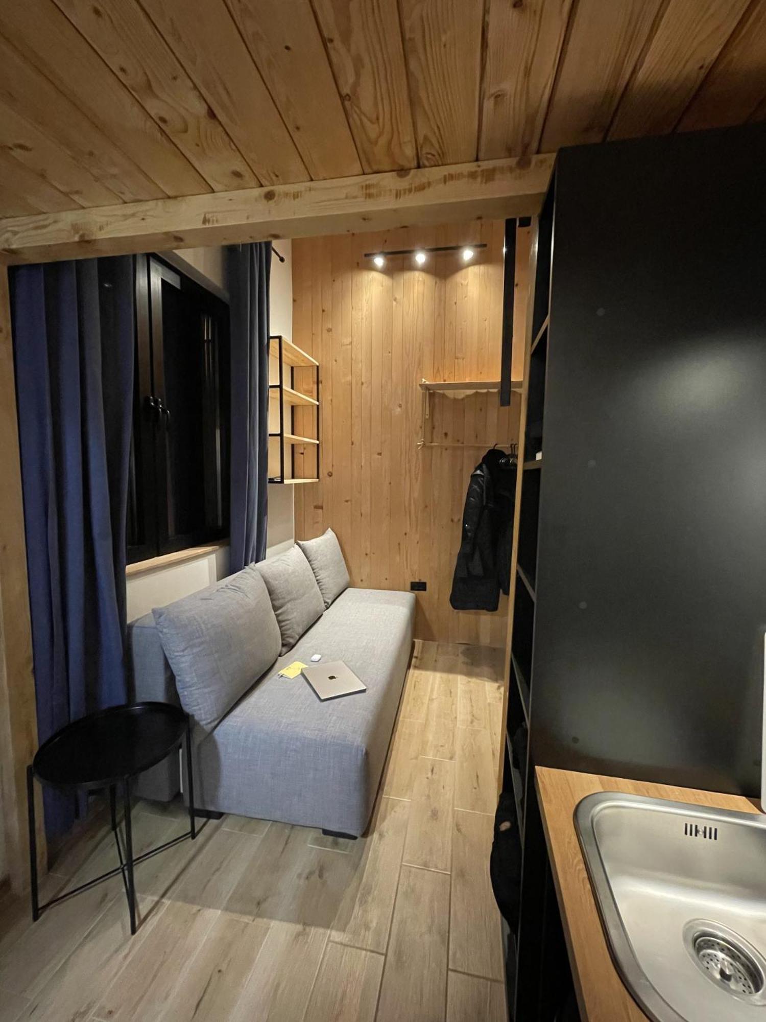 Montana Hotel Lisina ภายนอก รูปภาพ
