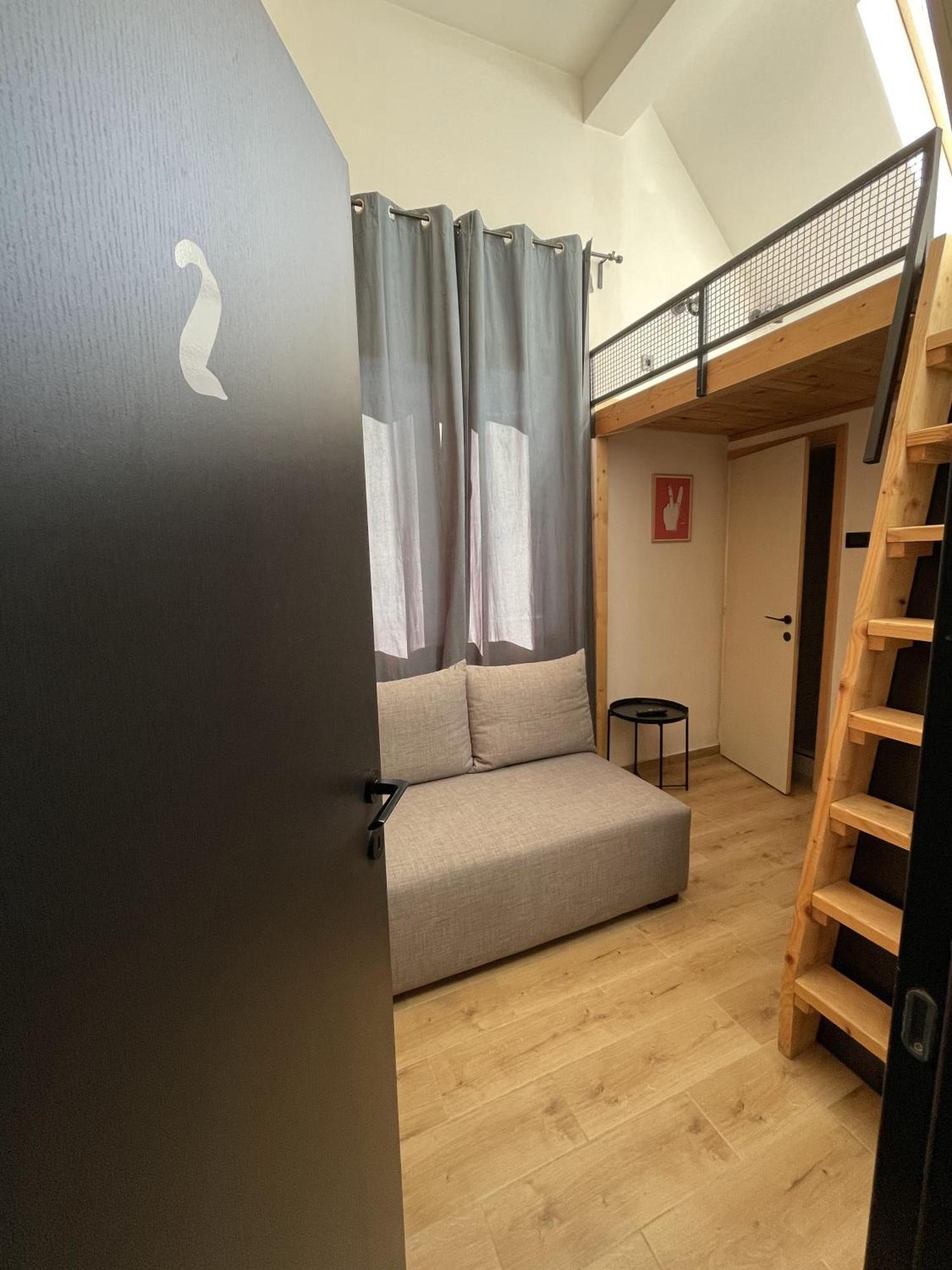 Montana Hotel Lisina ภายนอก รูปภาพ
