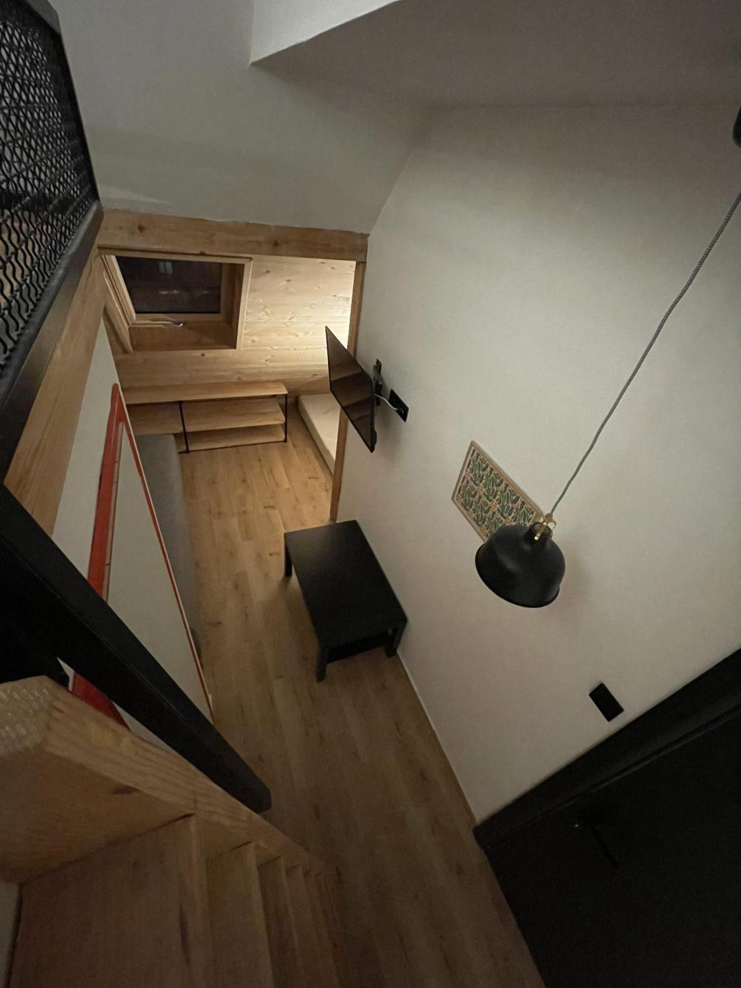 Montana Hotel Lisina ภายนอก รูปภาพ