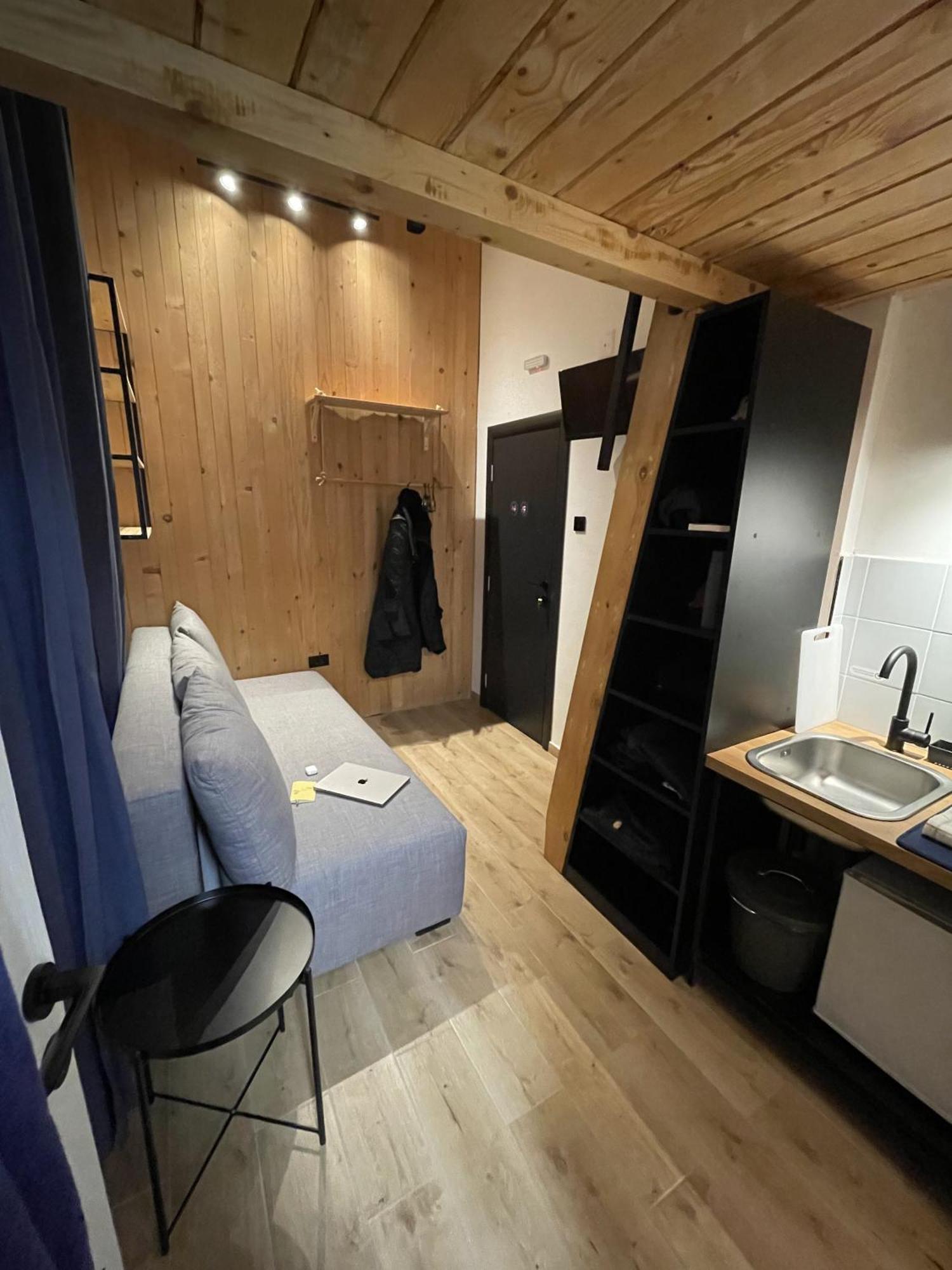 Montana Hotel Lisina ภายนอก รูปภาพ