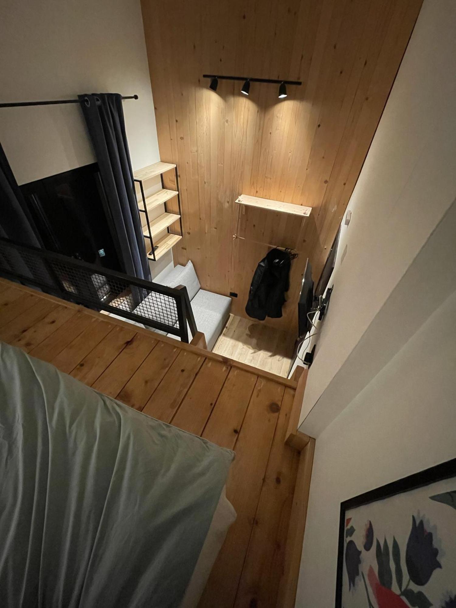Montana Hotel Lisina ภายนอก รูปภาพ